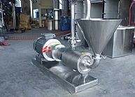 乳化泵现场实图